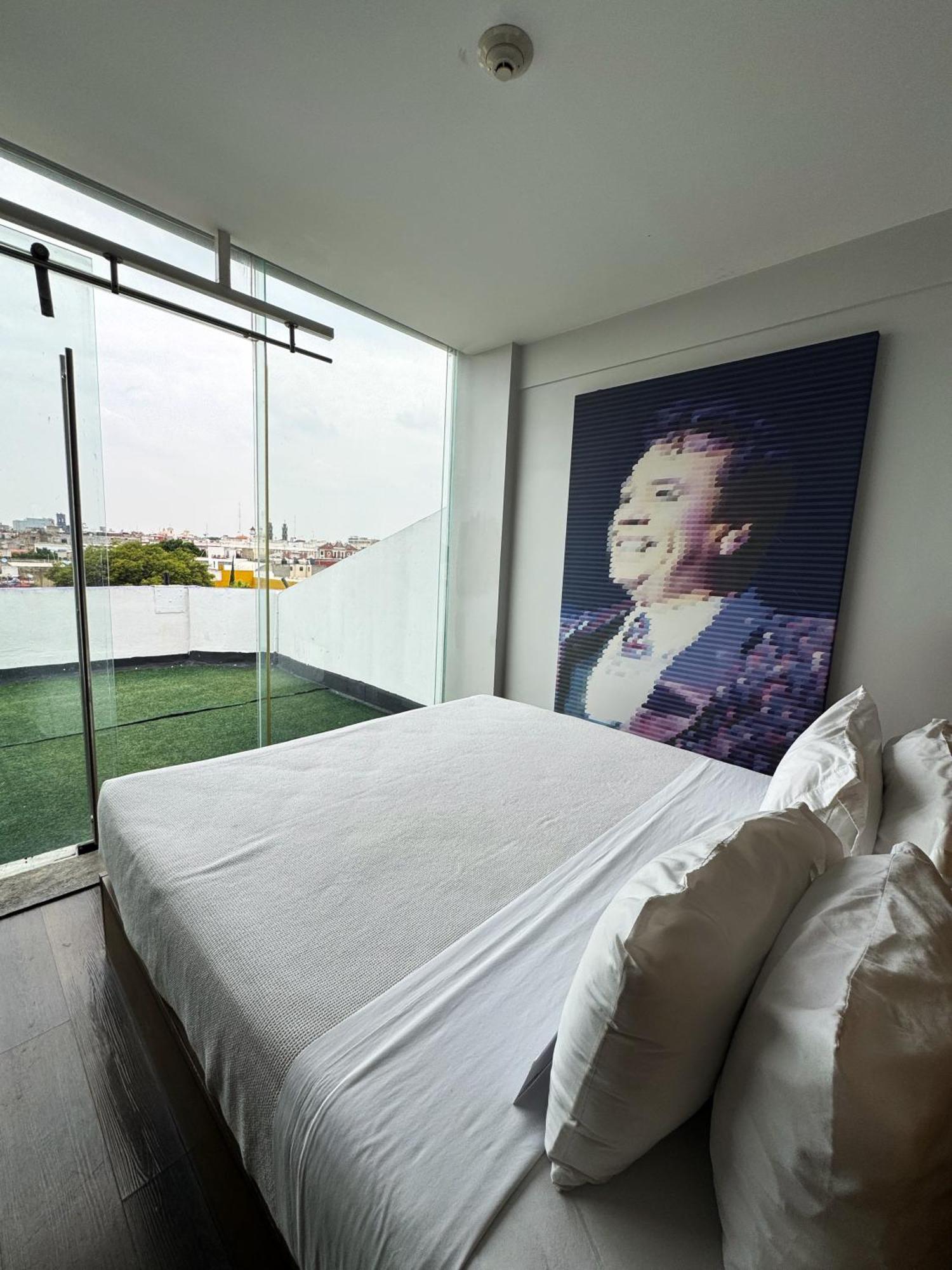 Hotel Ikonik 4*